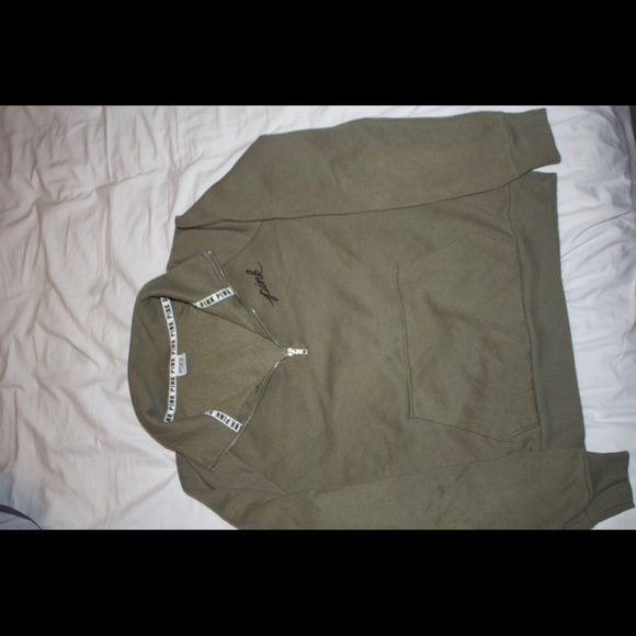 Pink sweatshirt - Picture 3 of 3